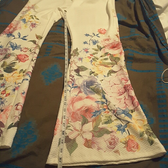 Pants - Picture 6 of 9